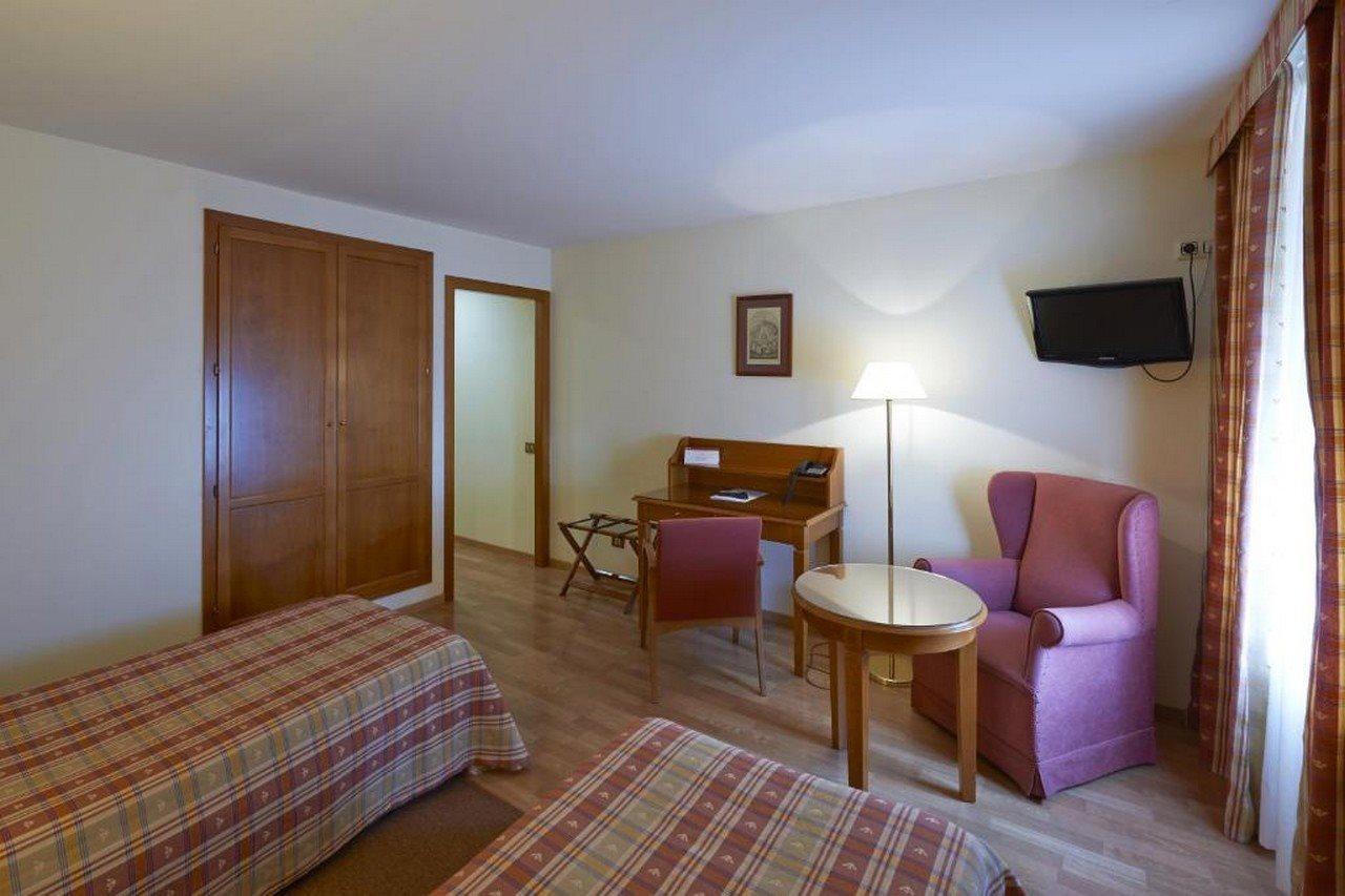Hotel Abat Cisneros Montserrat Exterior foto